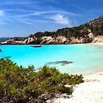 Mansarda A Cala Gavetta * La Maddalena (Sassari)